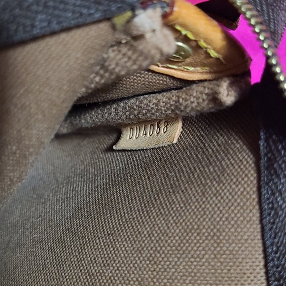 Louis vuitton  pochette - Picture 8 of 10